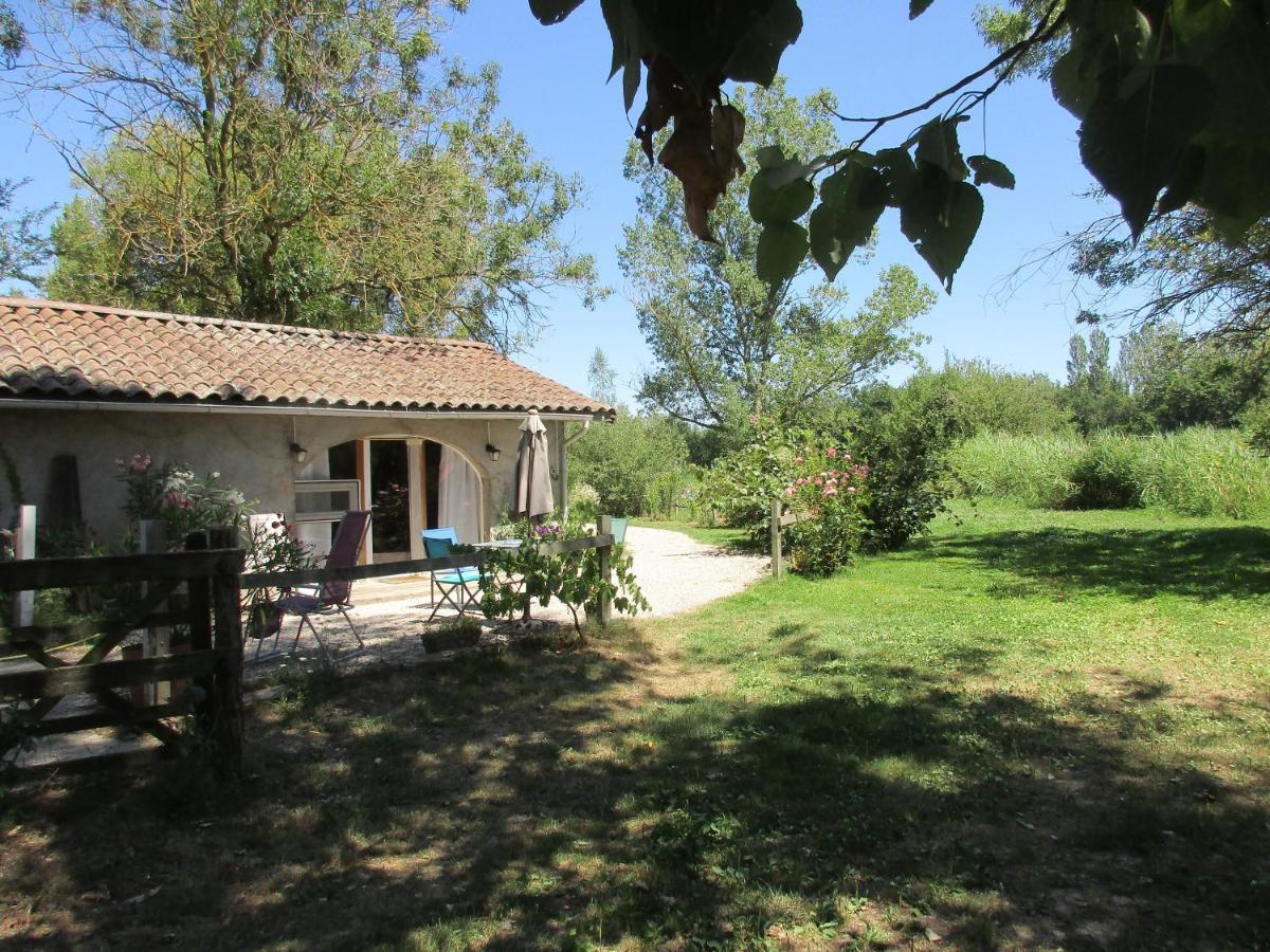 Espace Nature Studio Independant Proche Du Parc Des Oiseaux Sainte-Olive Exterior photo